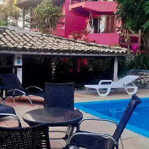 https://hostel-novos-baianos.hotelsportoseguro.com
